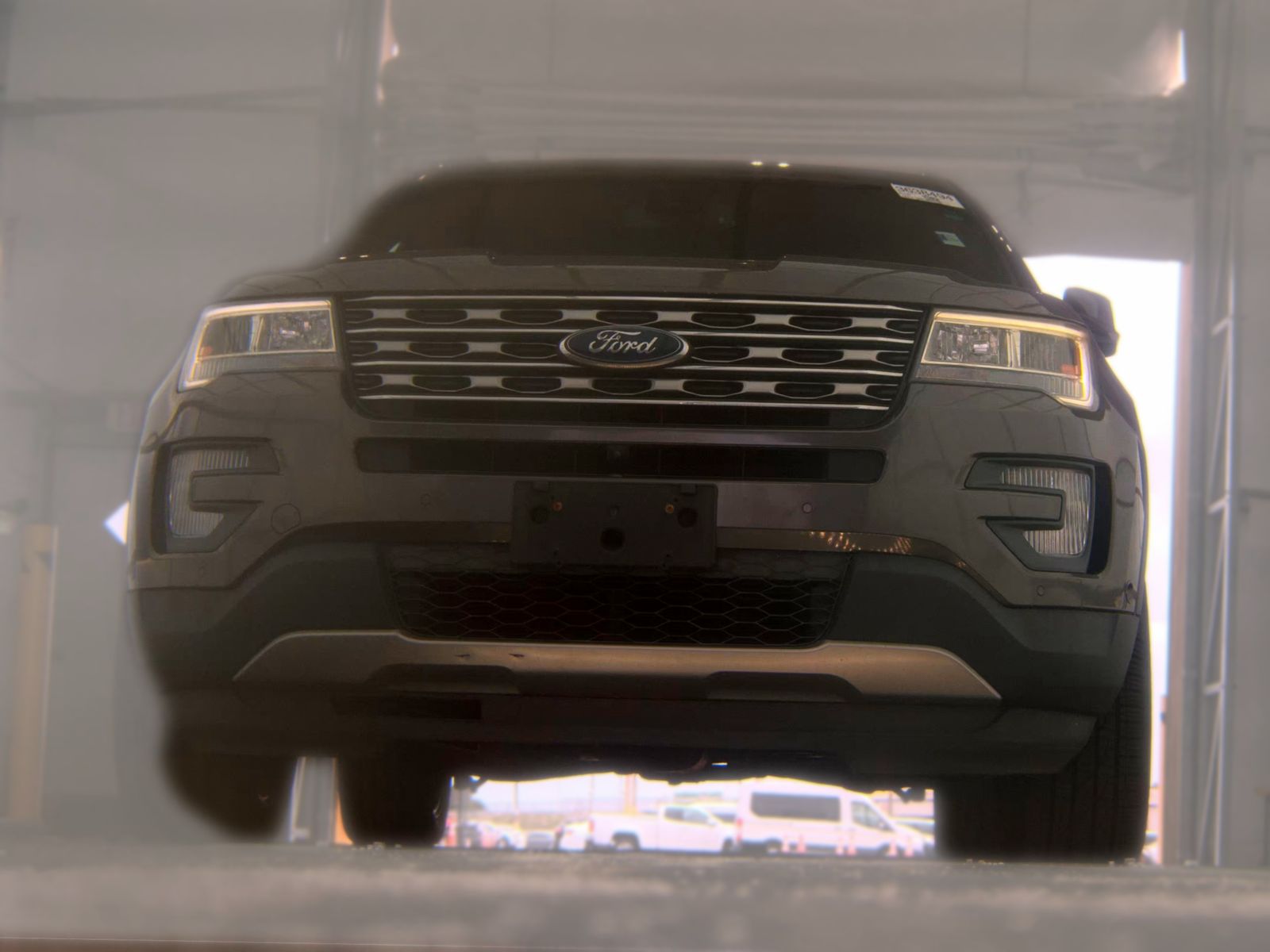 FORD EXPLORER - 4