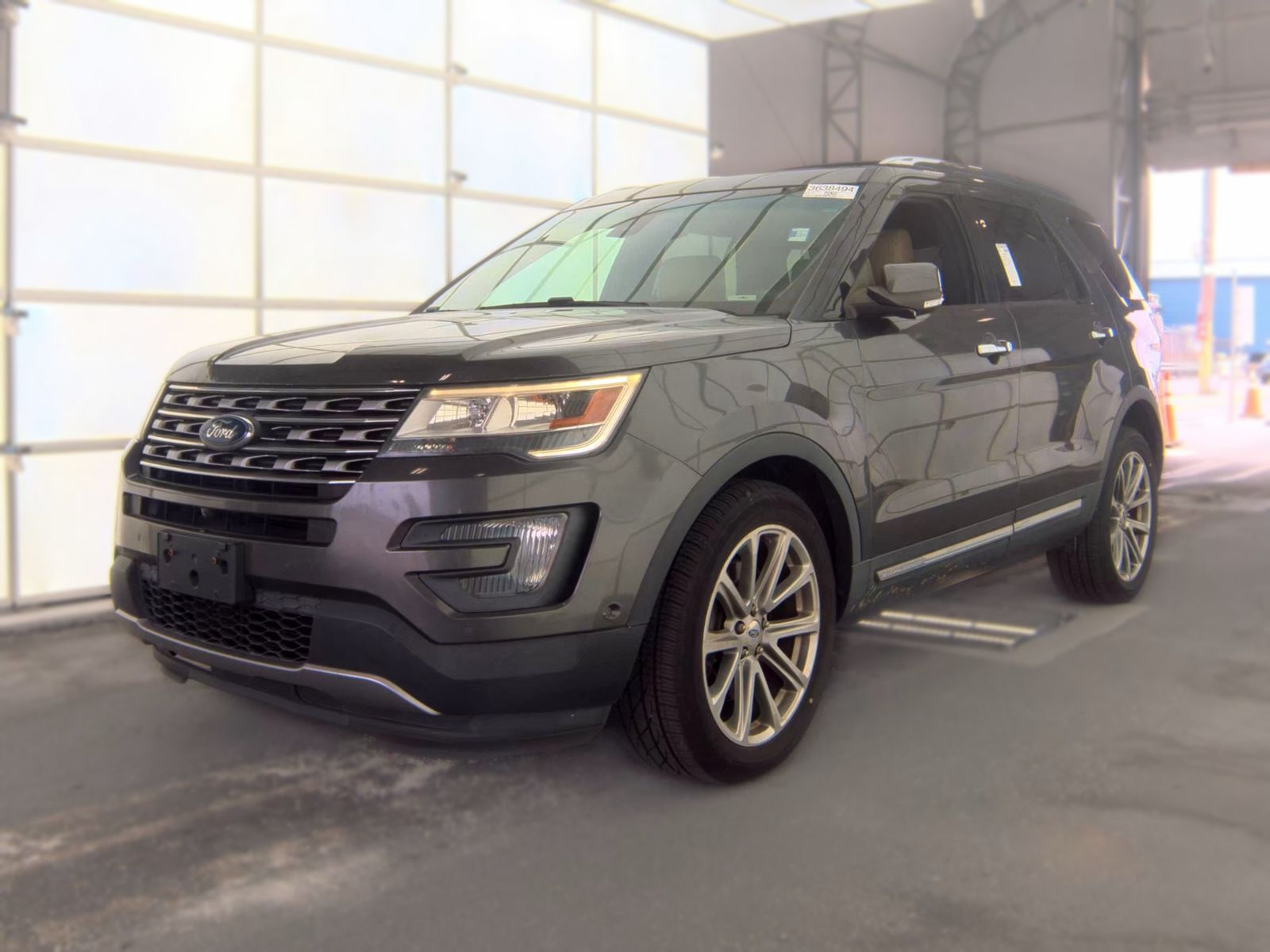 FORD EXPLORER - 1