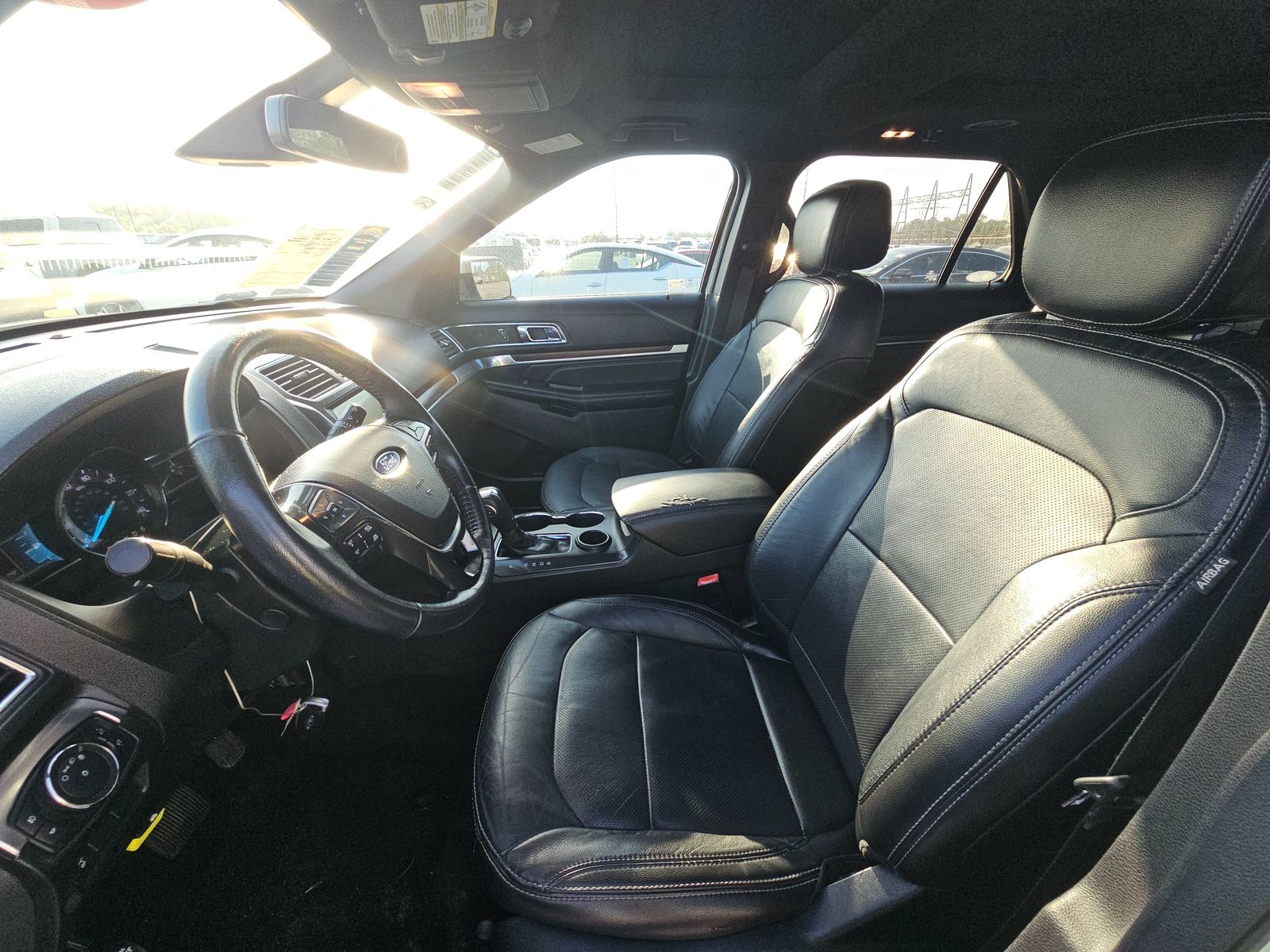 FORD EXPLORER - 8