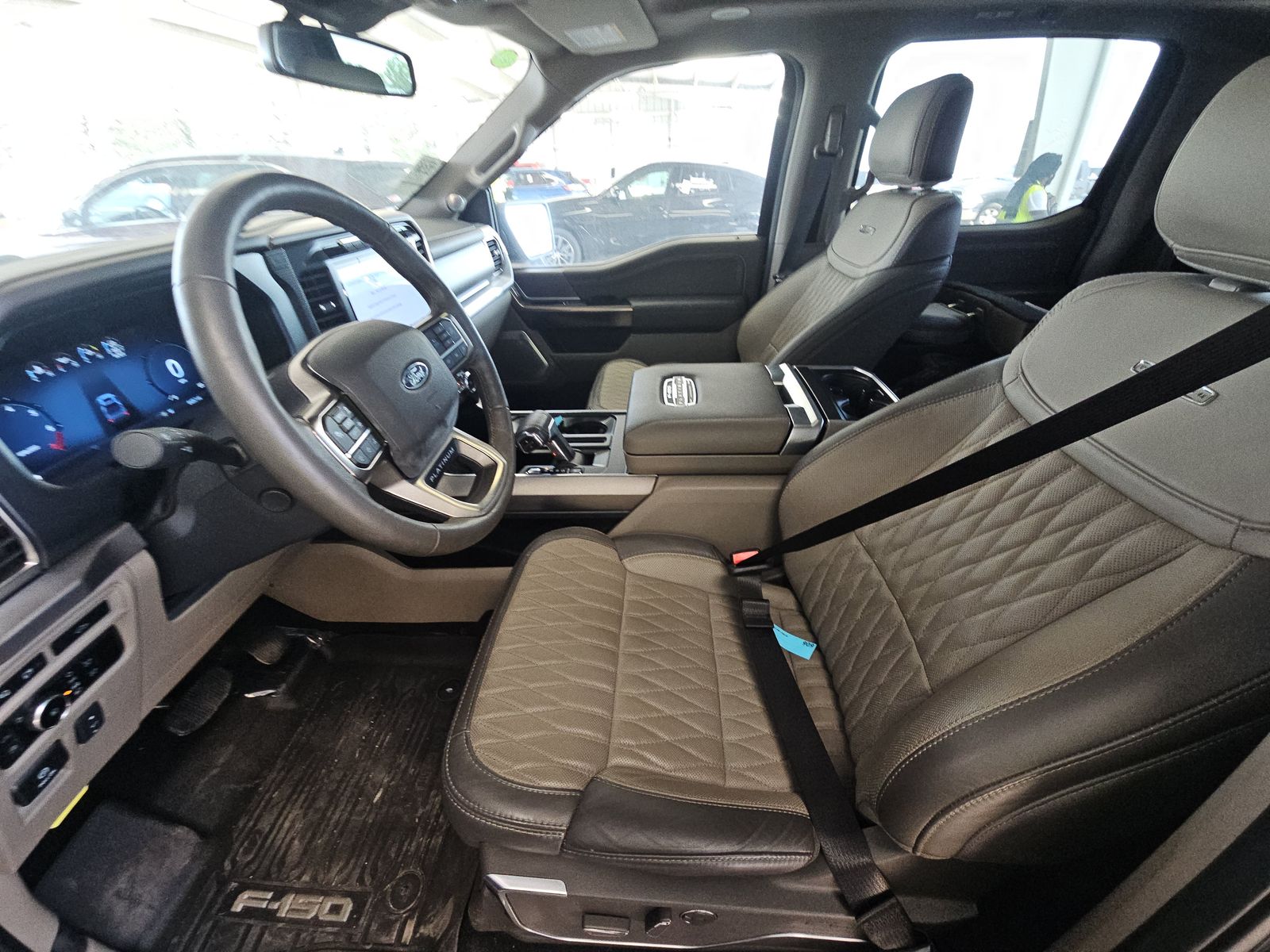 FORD F-150 - 8