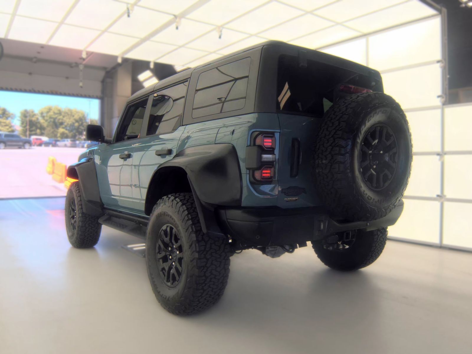 FORD BRONCO - 9