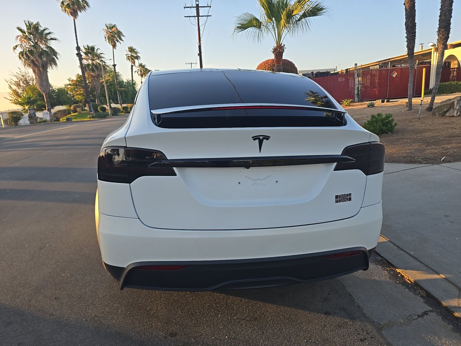 TESLA MODEL X - 6