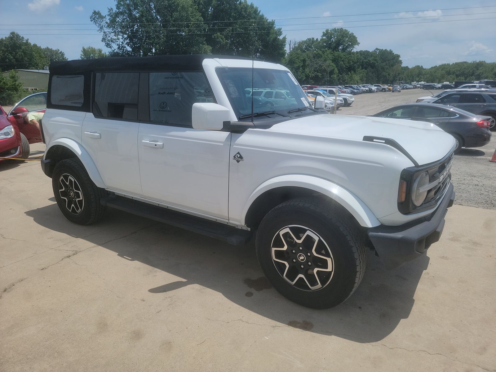 FORD BRONCO - 4