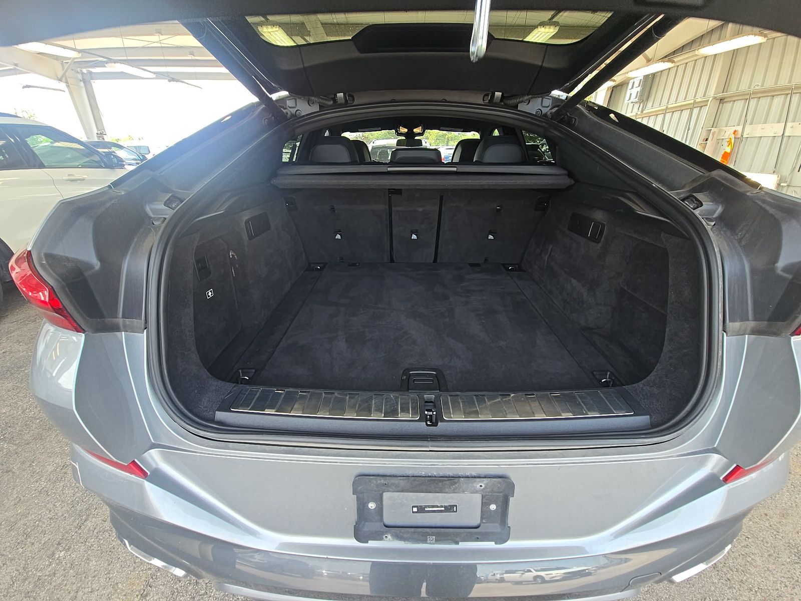 2025 BMW X6 xDrive40i AWD