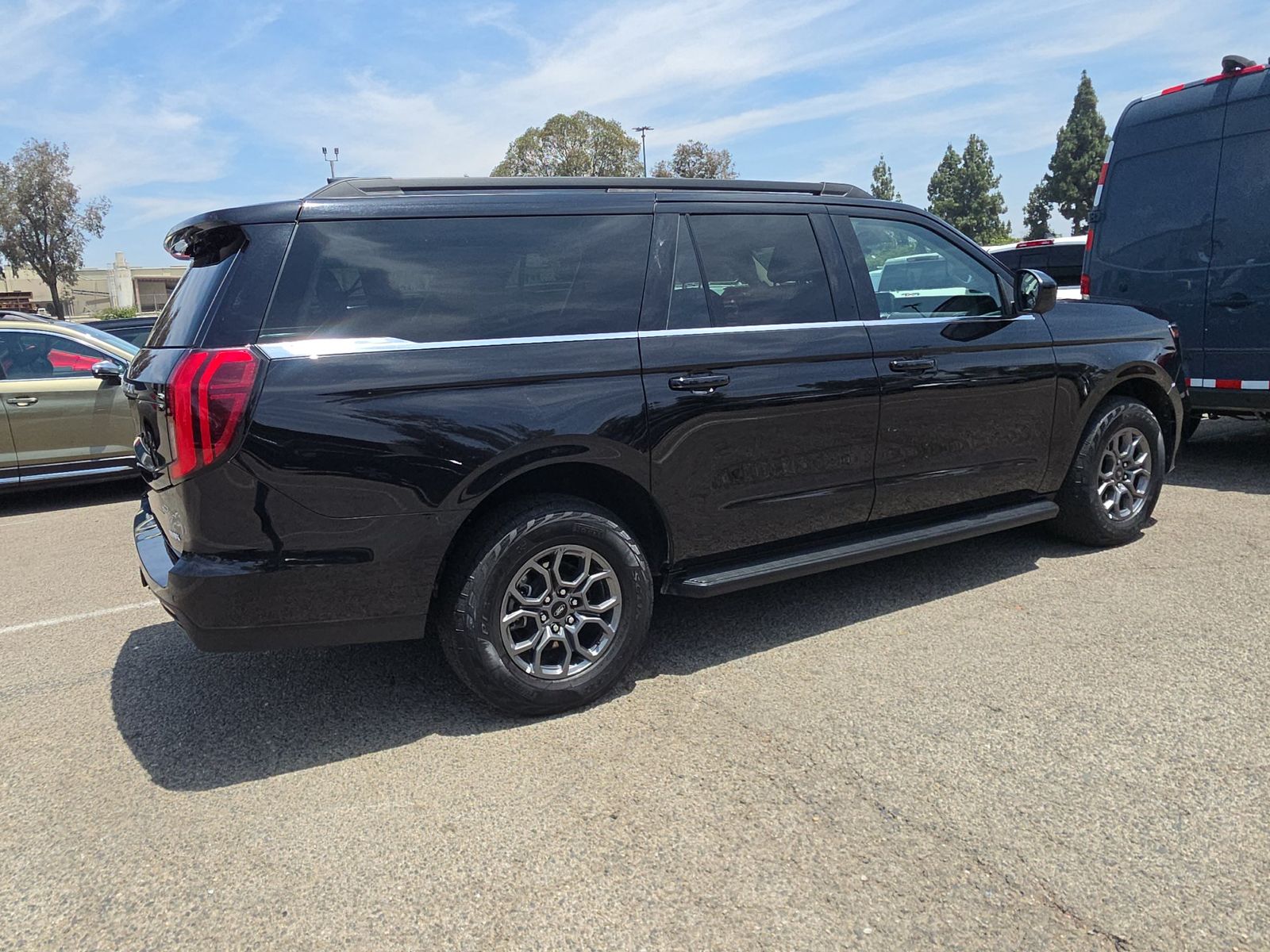 FORD EXPEDITION MAX - 5