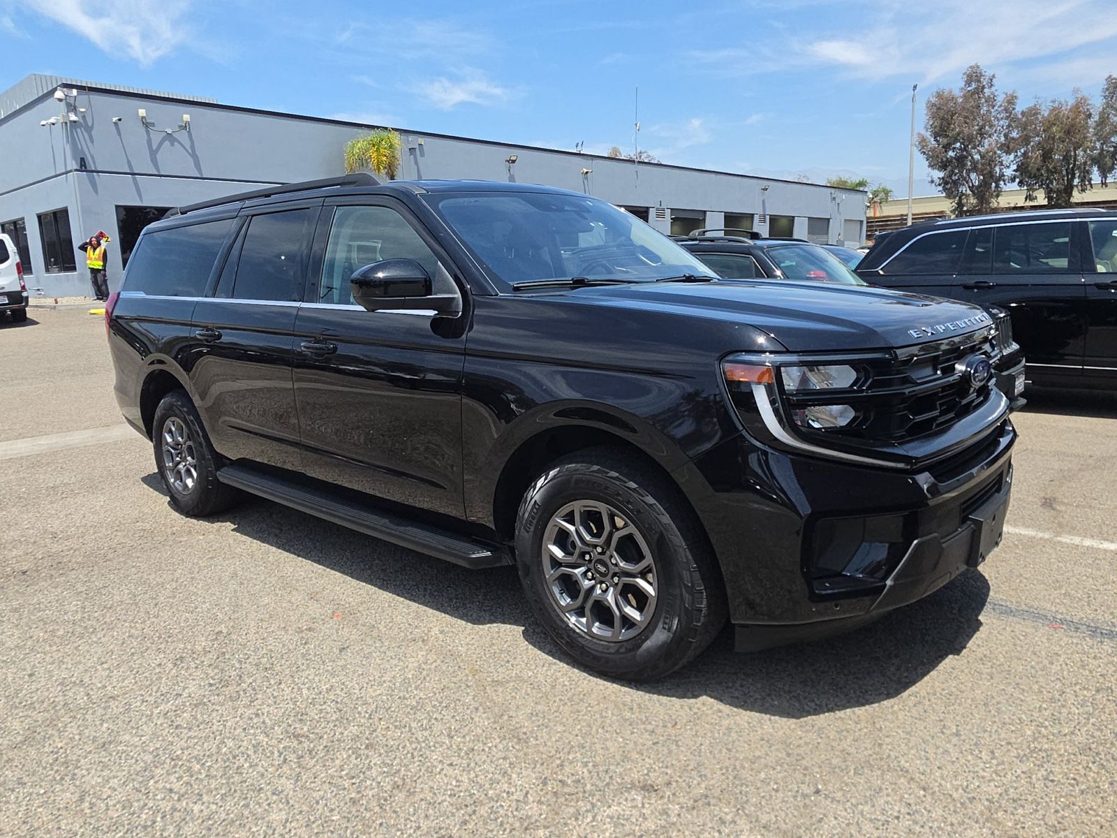 FORD EXPEDITION MAX - 4