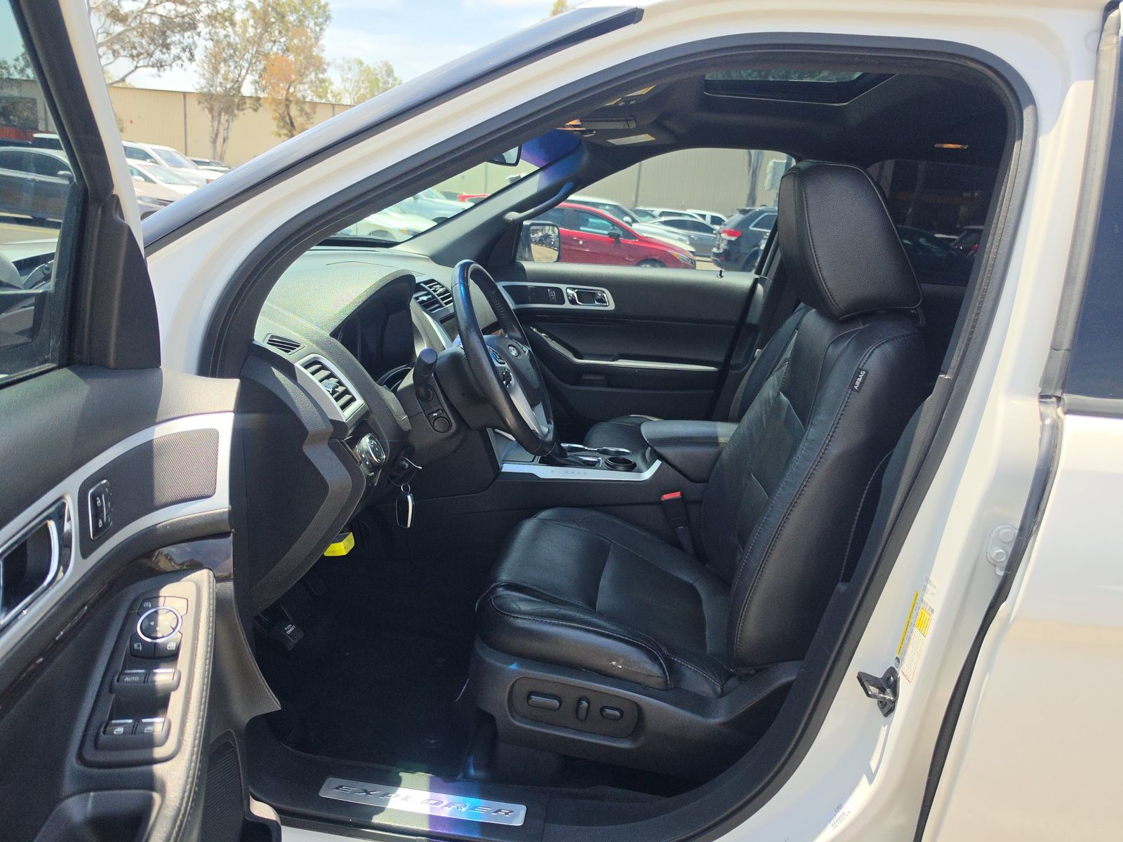 FORD EXPLORER - 8