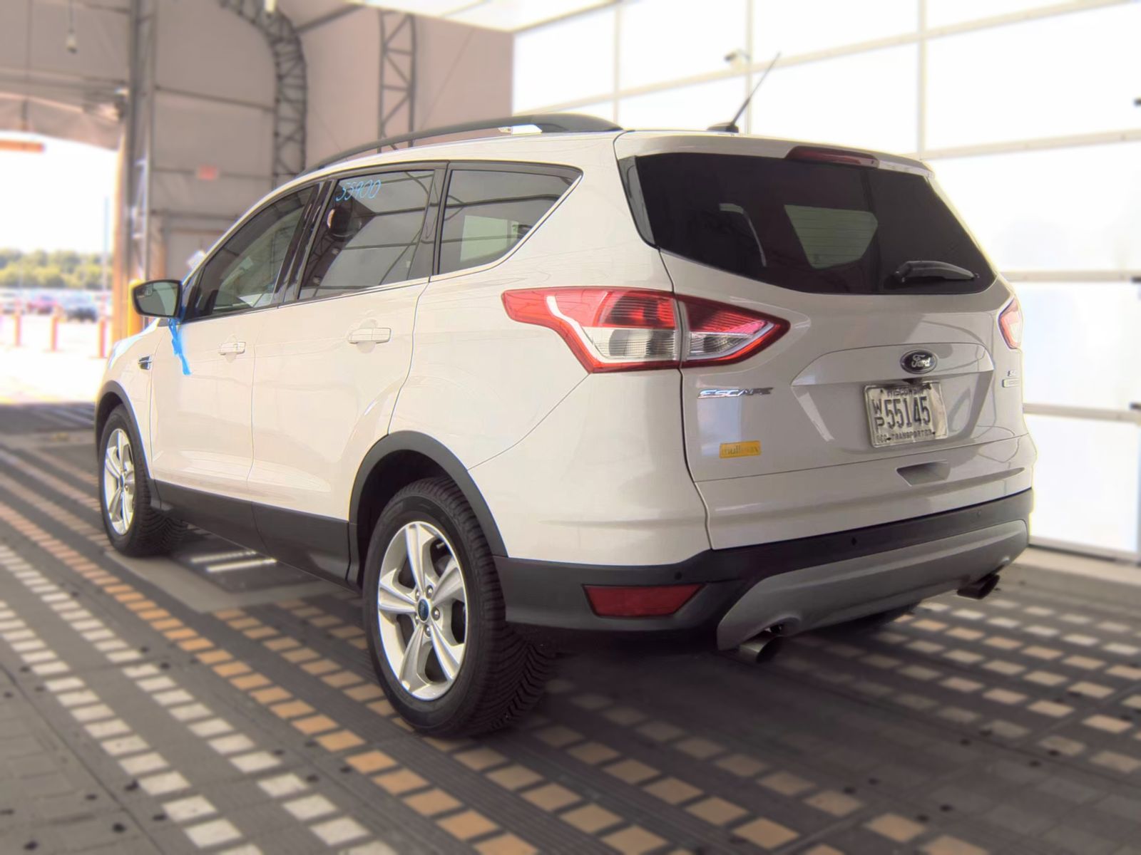 FORD ESCAPE - 9