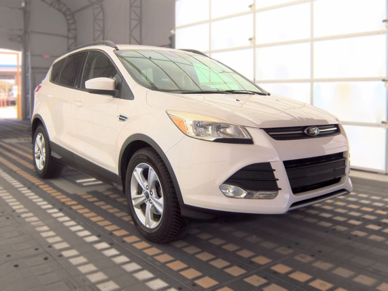 FORD ESCAPE - 5