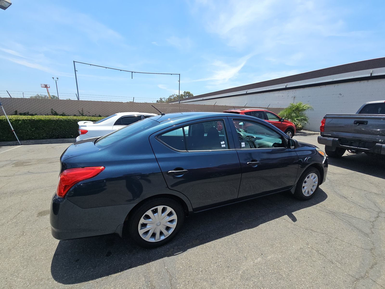 NISSAN VERSA - 5