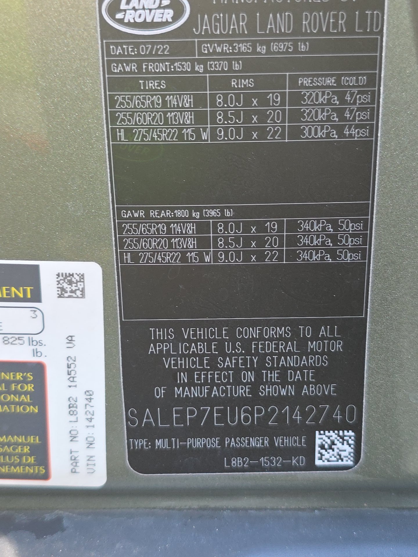 2023 Land Rover Defender 110 SE AWD