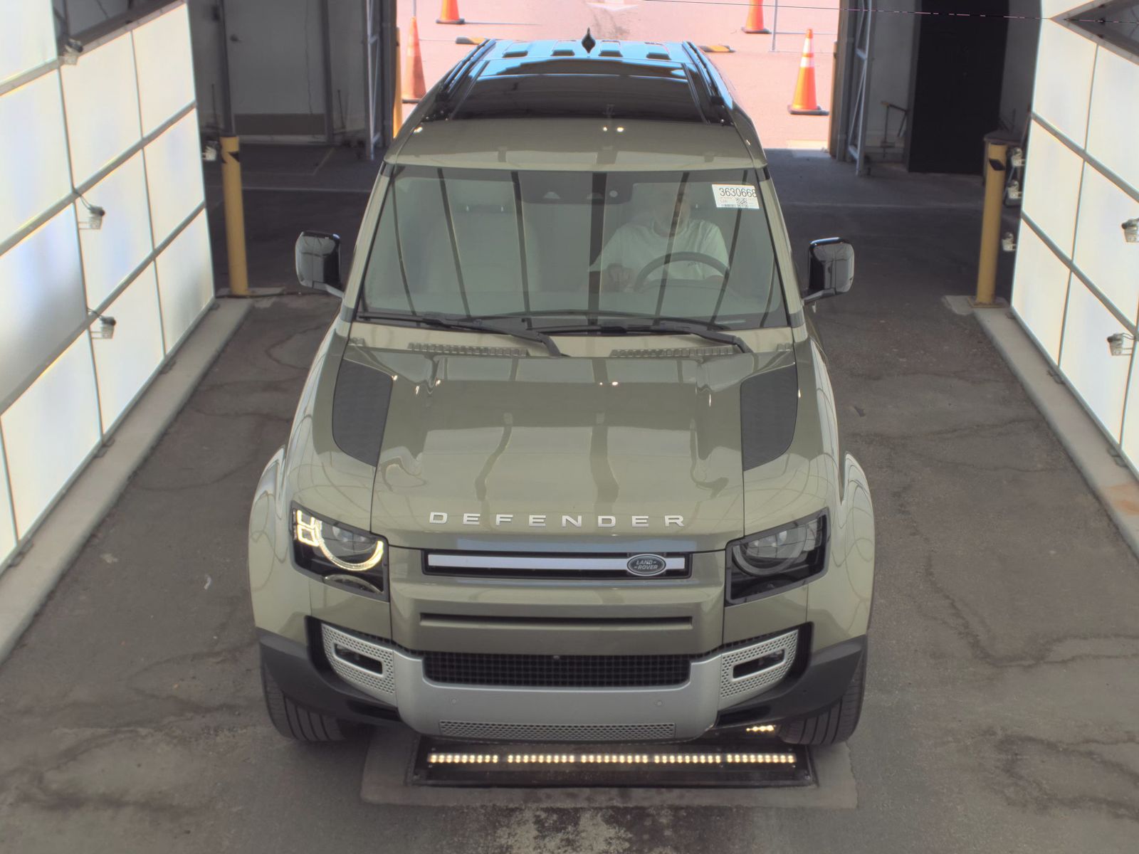 2023 Land Rover Defender 110 SE AWD