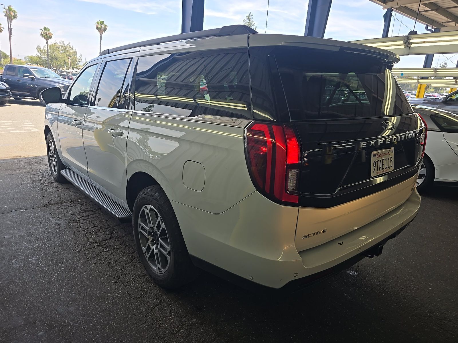 FORD EXPEDITION MAX - 7