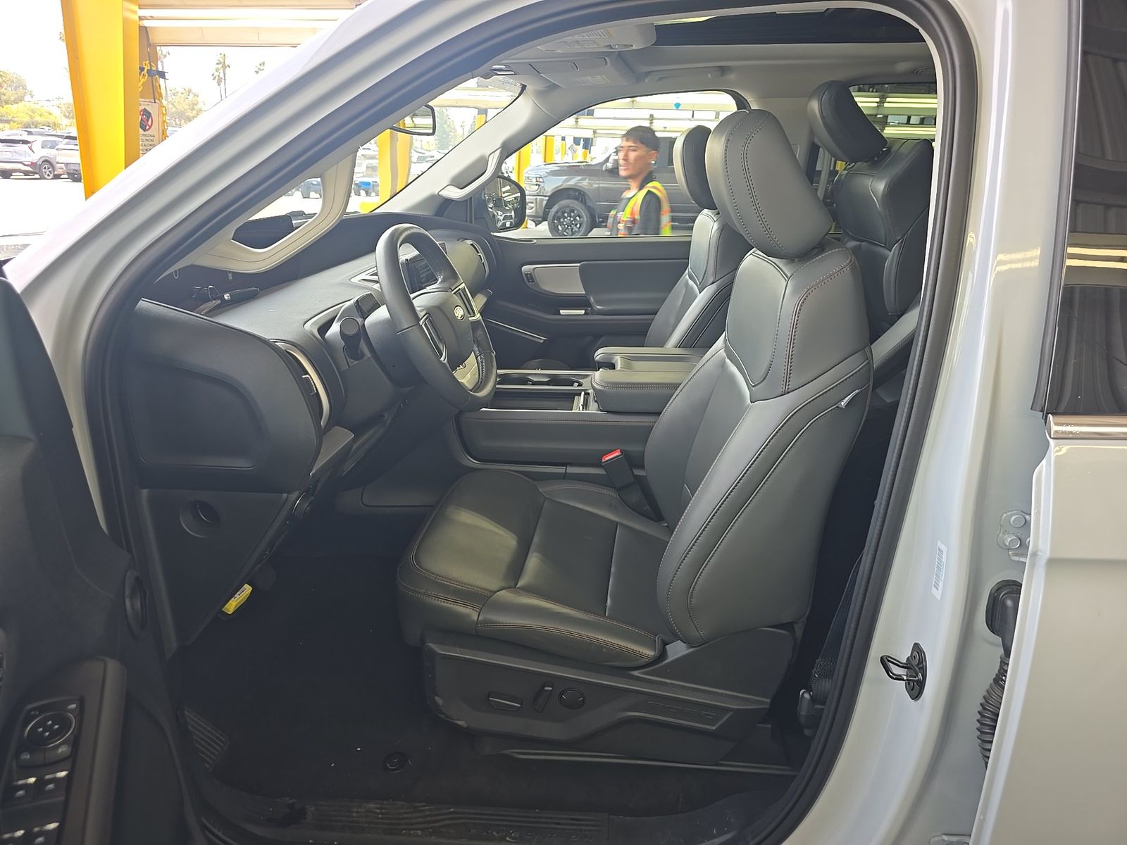 FORD EXPEDITION MAX - 8