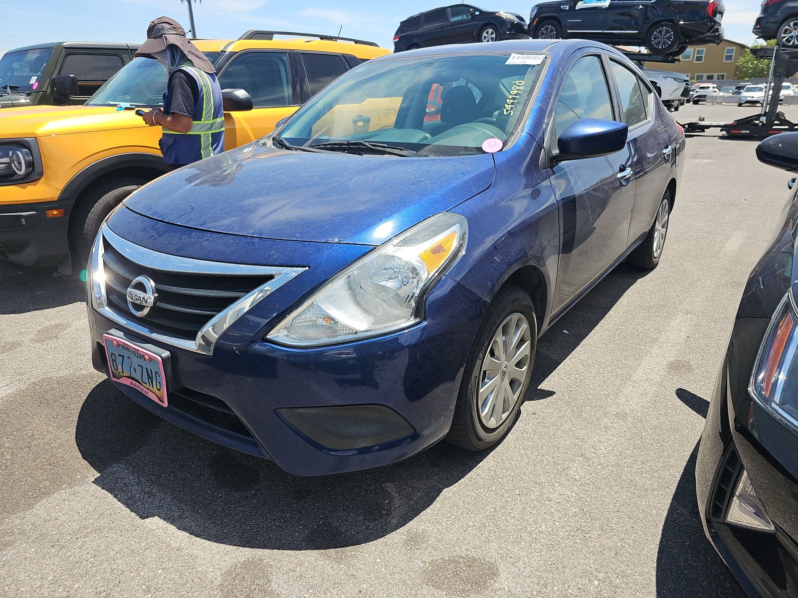 NISSAN VERSA - 1