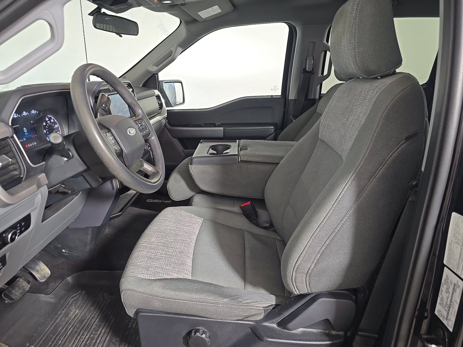 FORD F-150 - 8