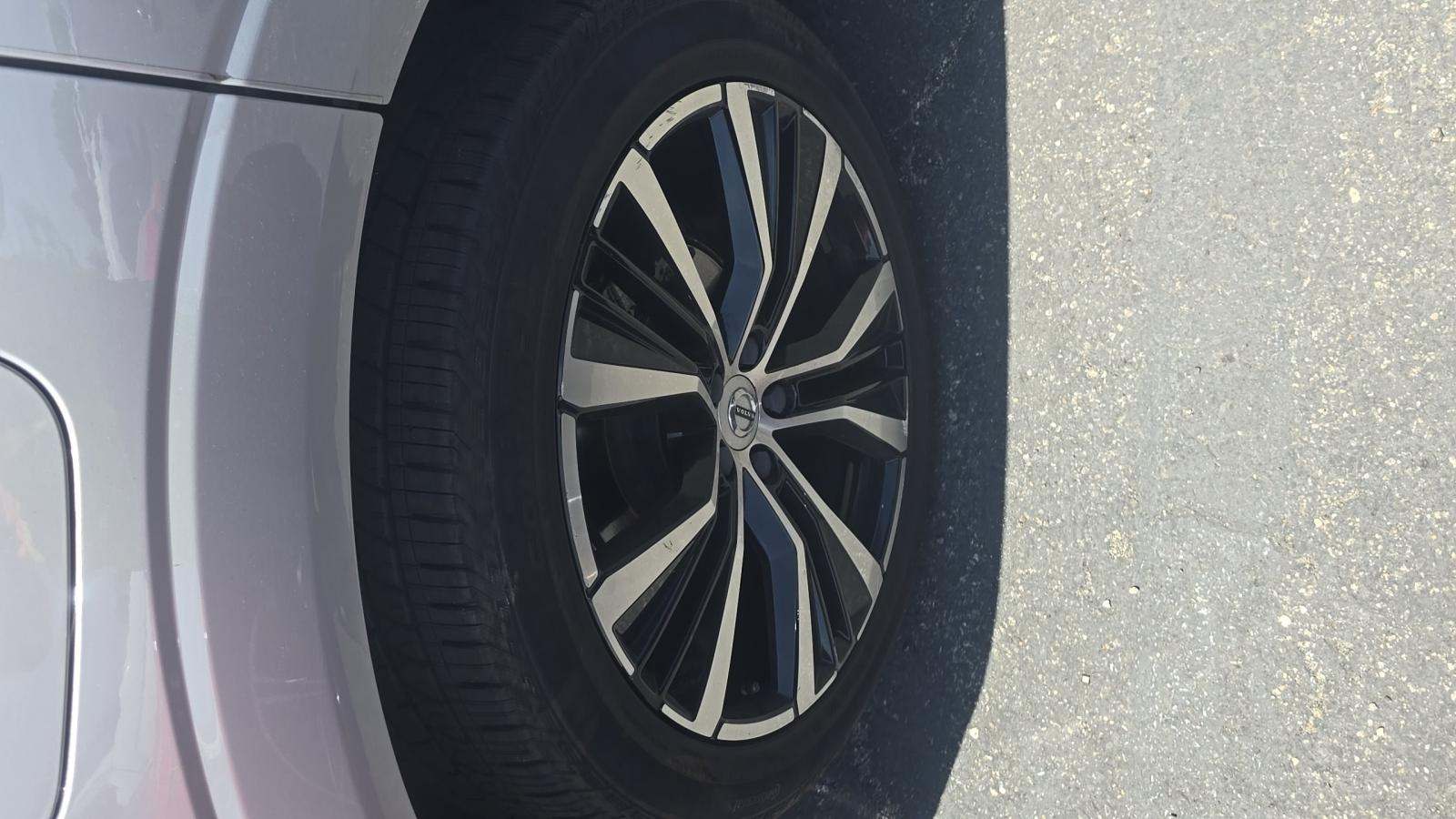 2023 Volvo XC60 B5 Plus AWD