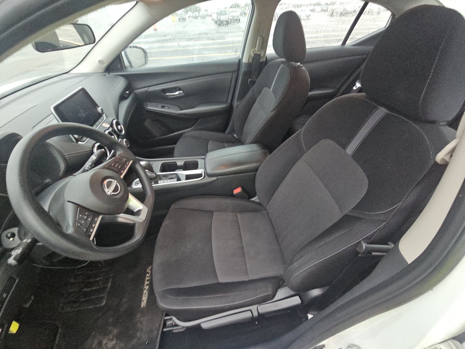 NISSAN SENTRA - 8