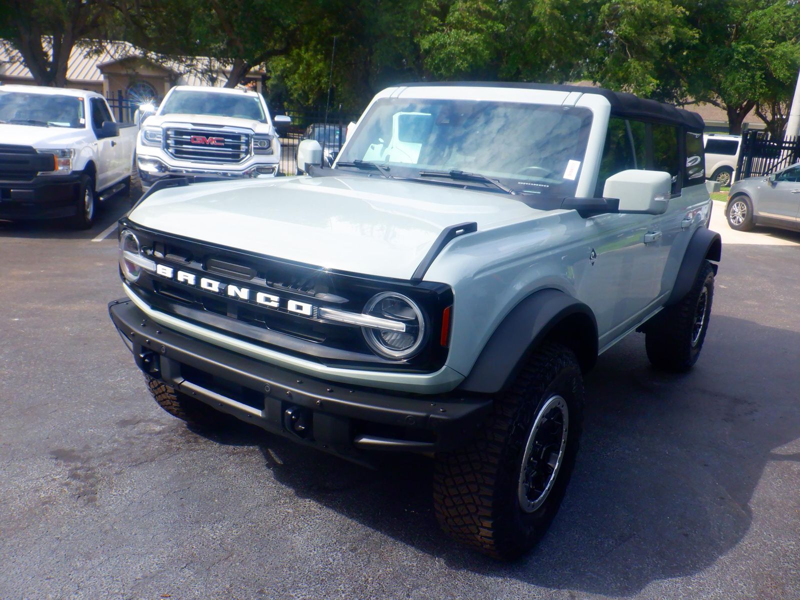 FORD BRONCO - 1