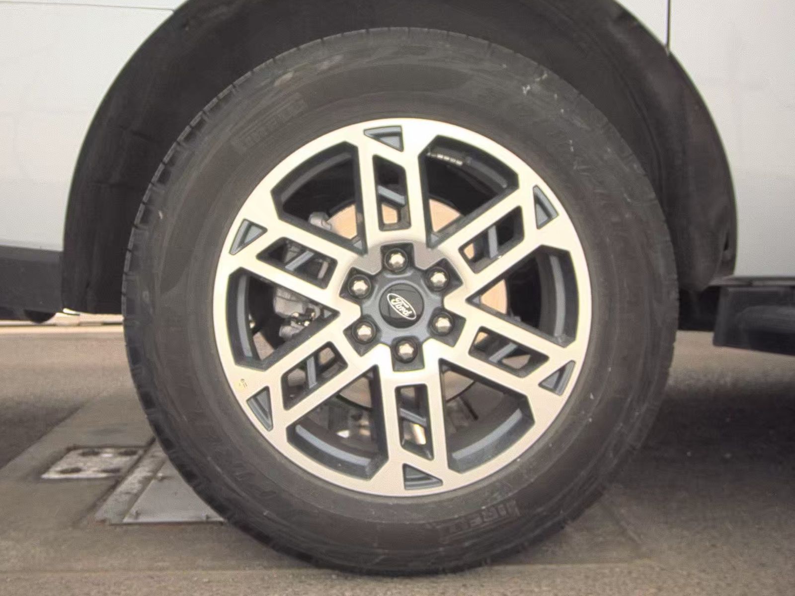 FORD EXPEDITION MAX - 10