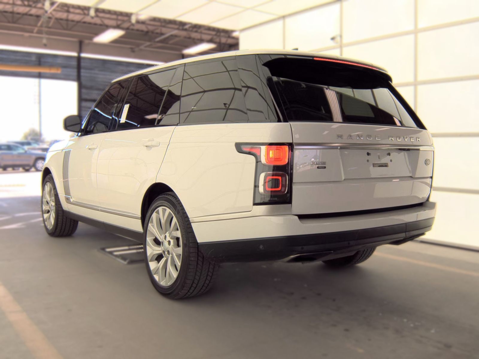 LAND ROVER RANGE ROVER - 9