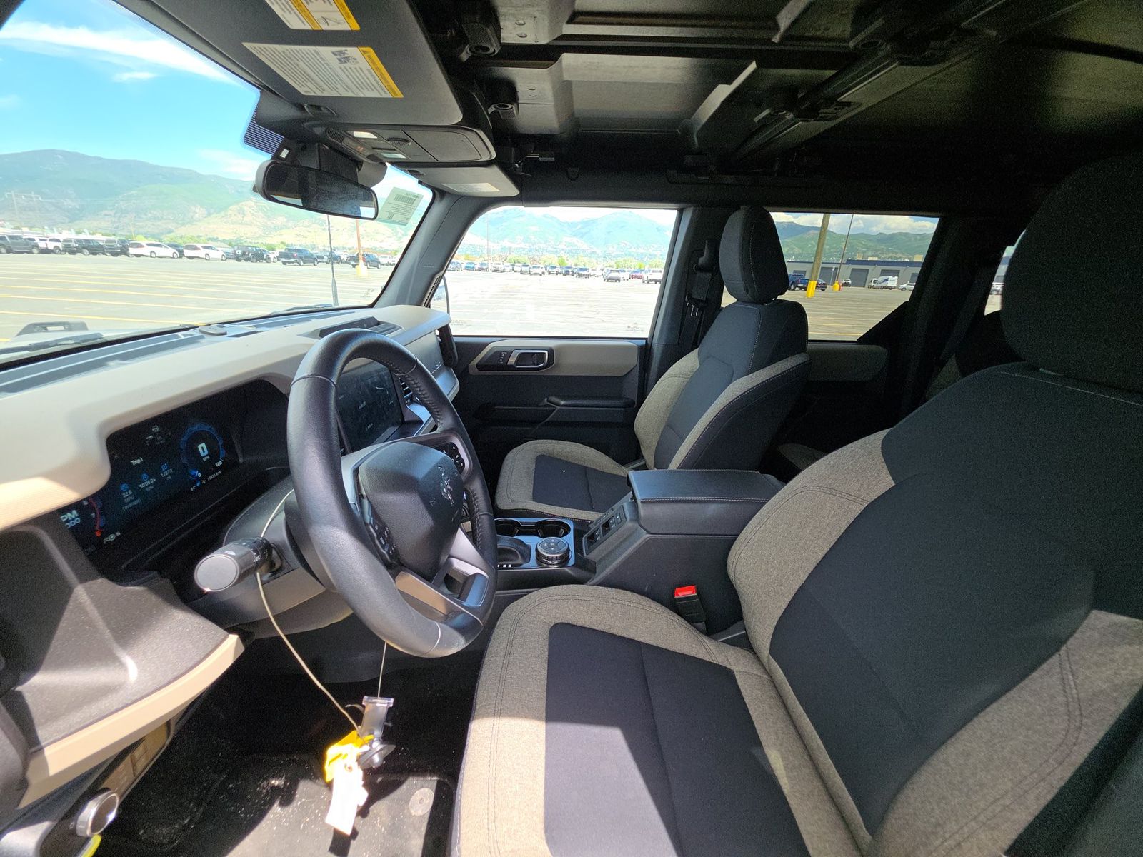 FORD BRONCO - 8
