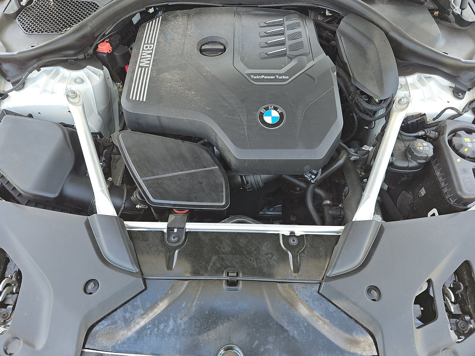 2023 BMW 5 Series 530i RWD
