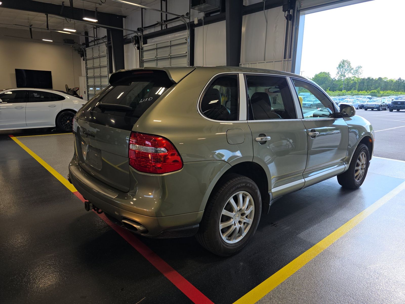 PORSCHE CAYENNE - 5