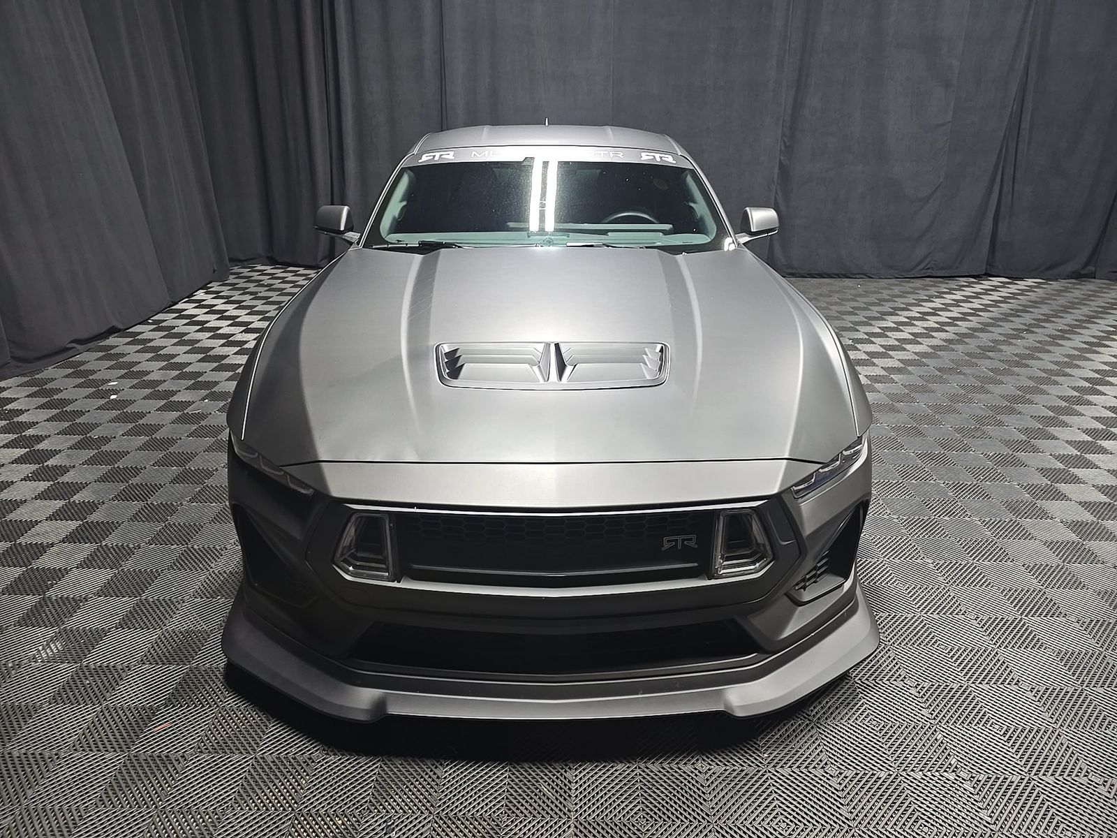 FORD MUSTANG - 3