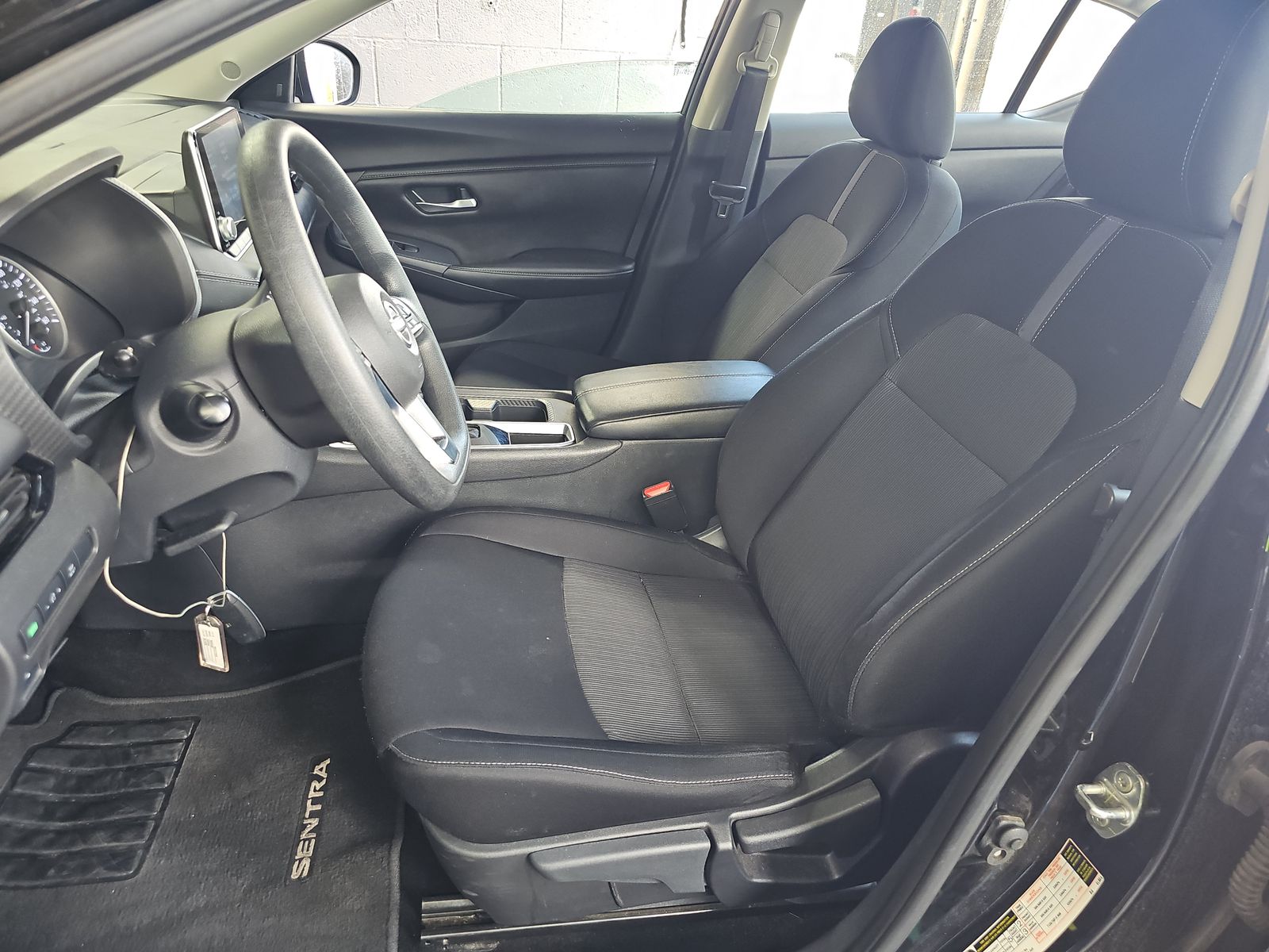 NISSAN SENTRA - 8