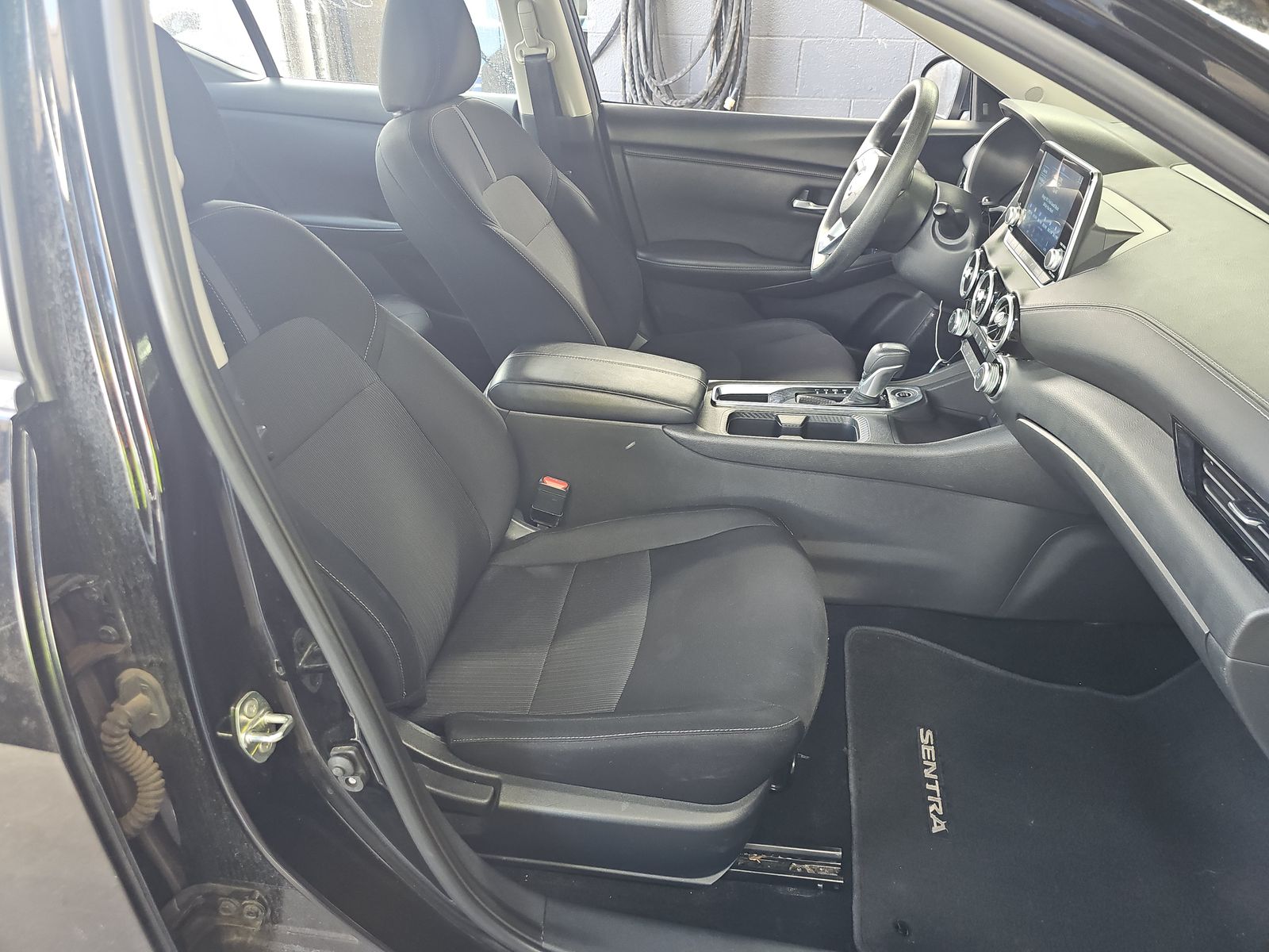 NISSAN SENTRA - 9