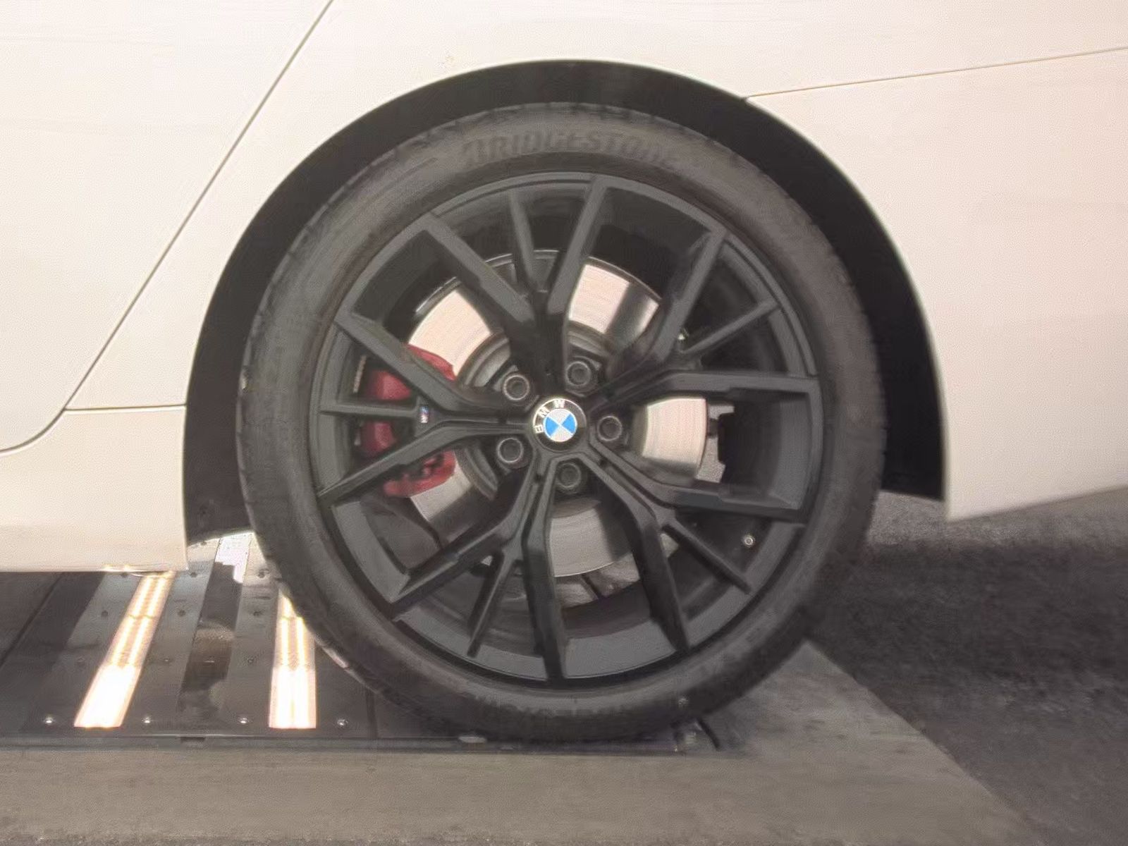 2023 BMW 5 Series 530i RWD