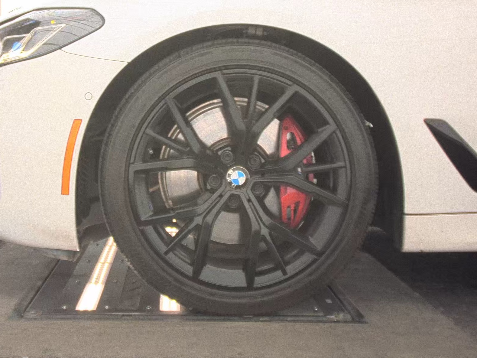 2023 BMW 5 Series 530i RWD