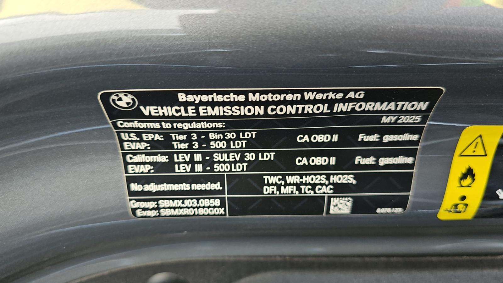 2025 BMW X7 xDrive40i AWD