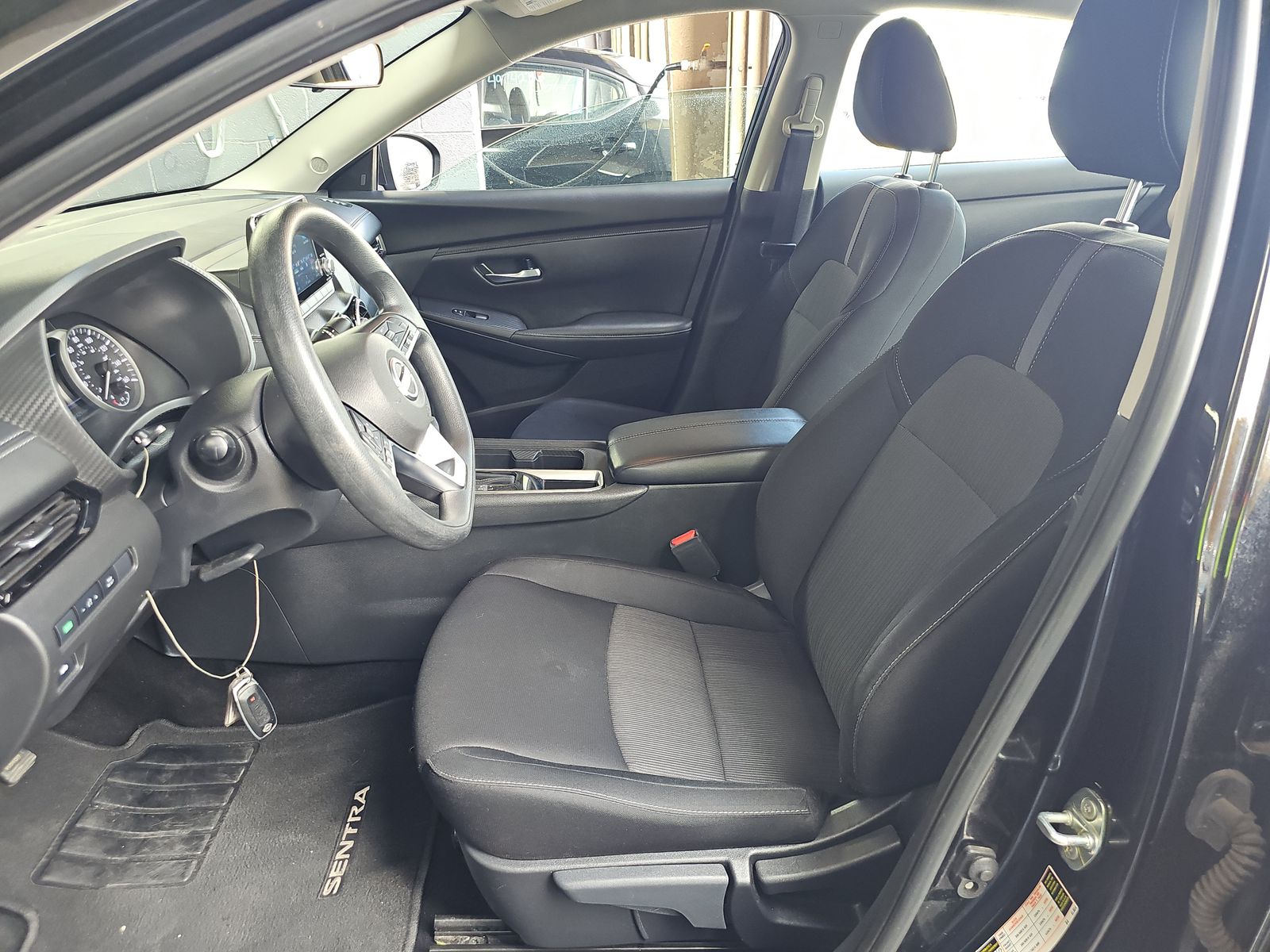 NISSAN SENTRA - 8
