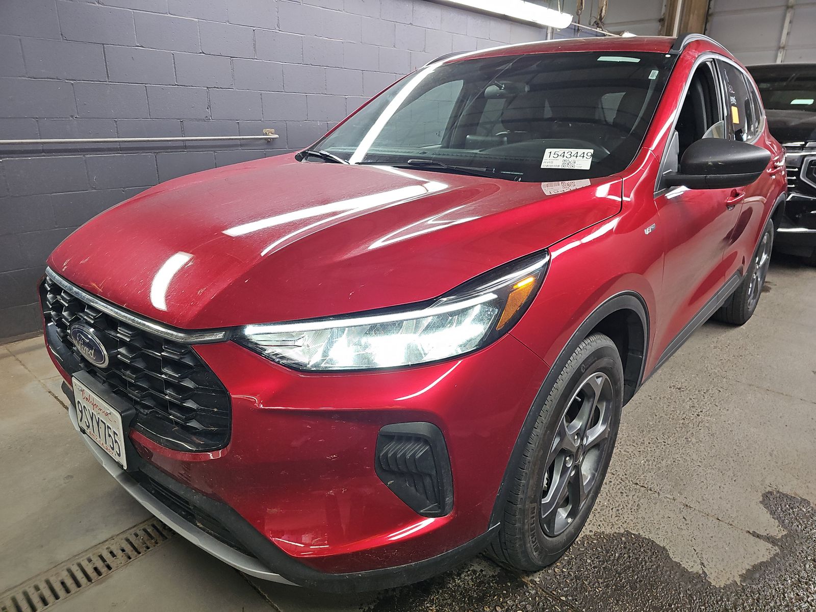 FORD ESCAPE - 1