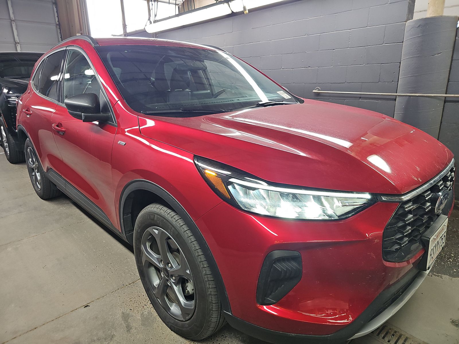 FORD ESCAPE - 4