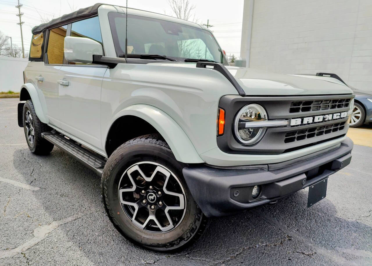 FORD BRONCO - 1