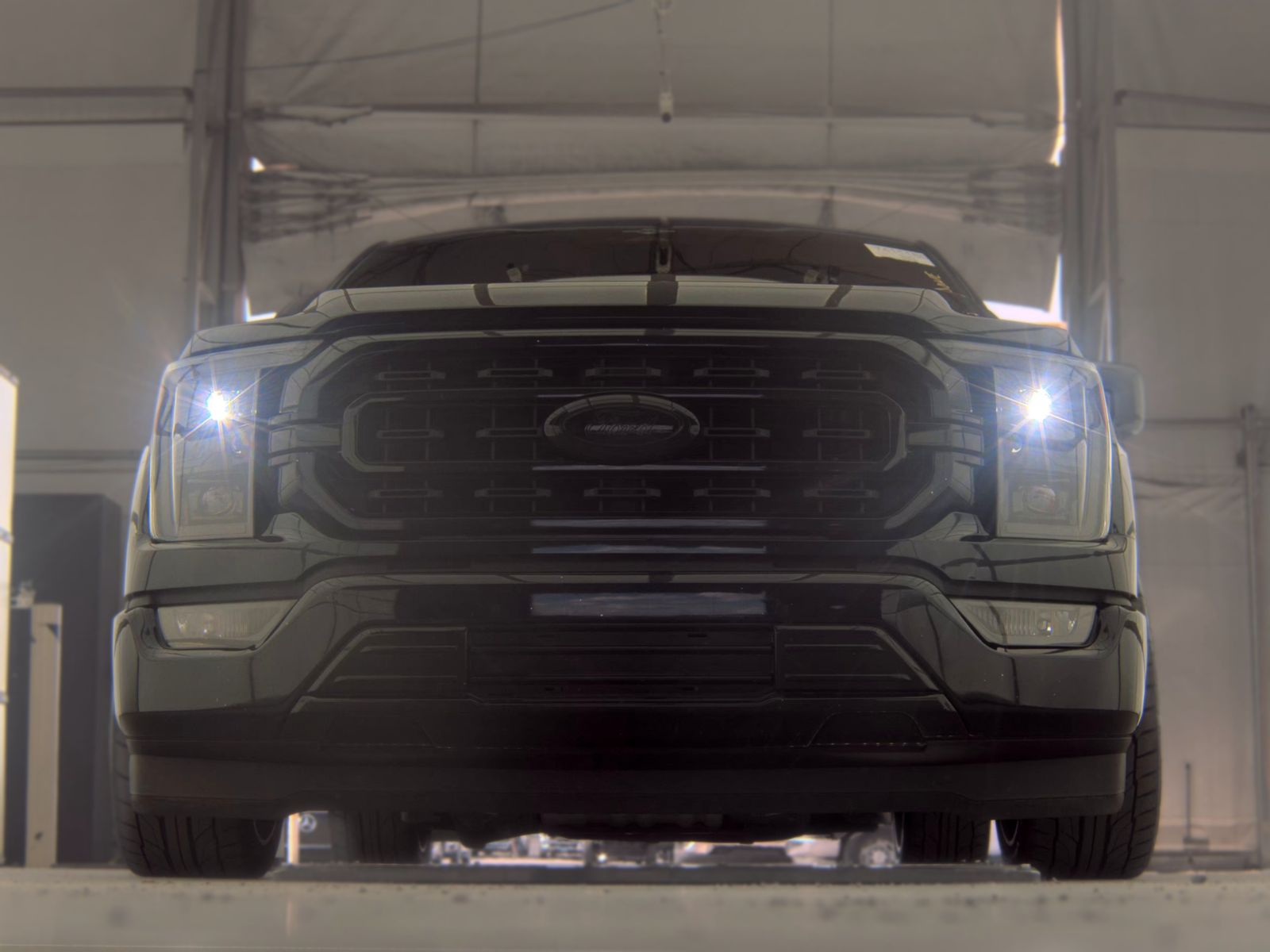 FORD F-150 - 4