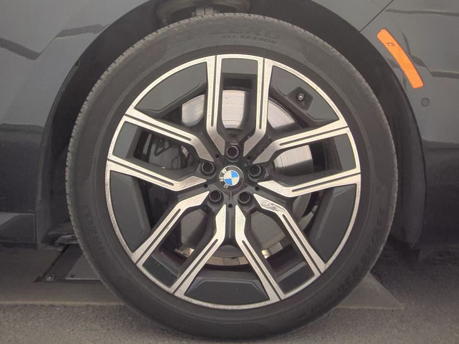 2025 BMW 7 Series 740i xDrive AWD