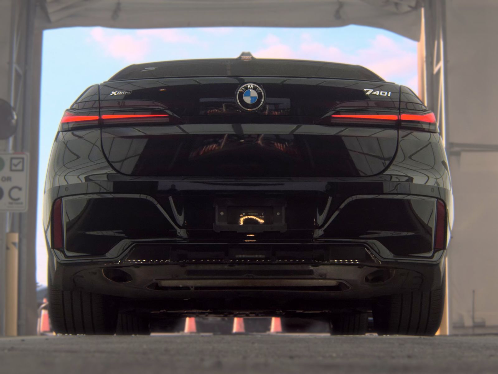 2025 BMW 7 Series 740i xDrive AWD