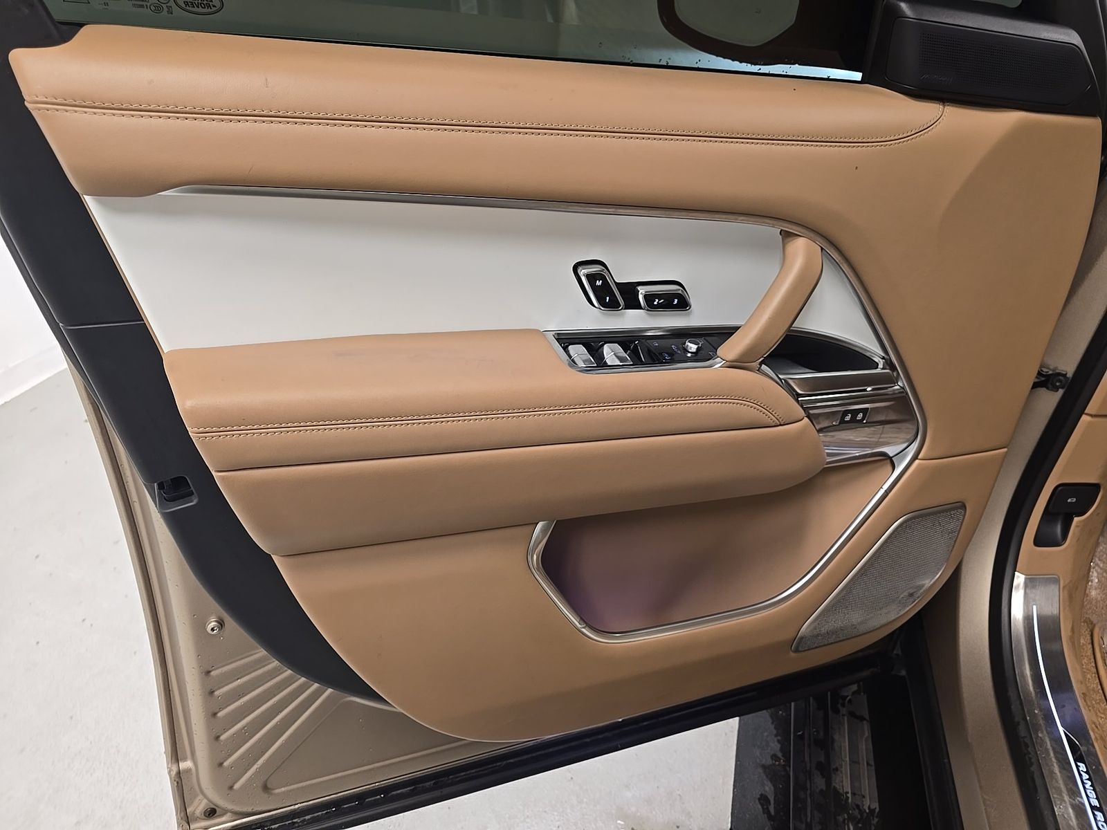 LAND ROVER RANGE ROVER - 10