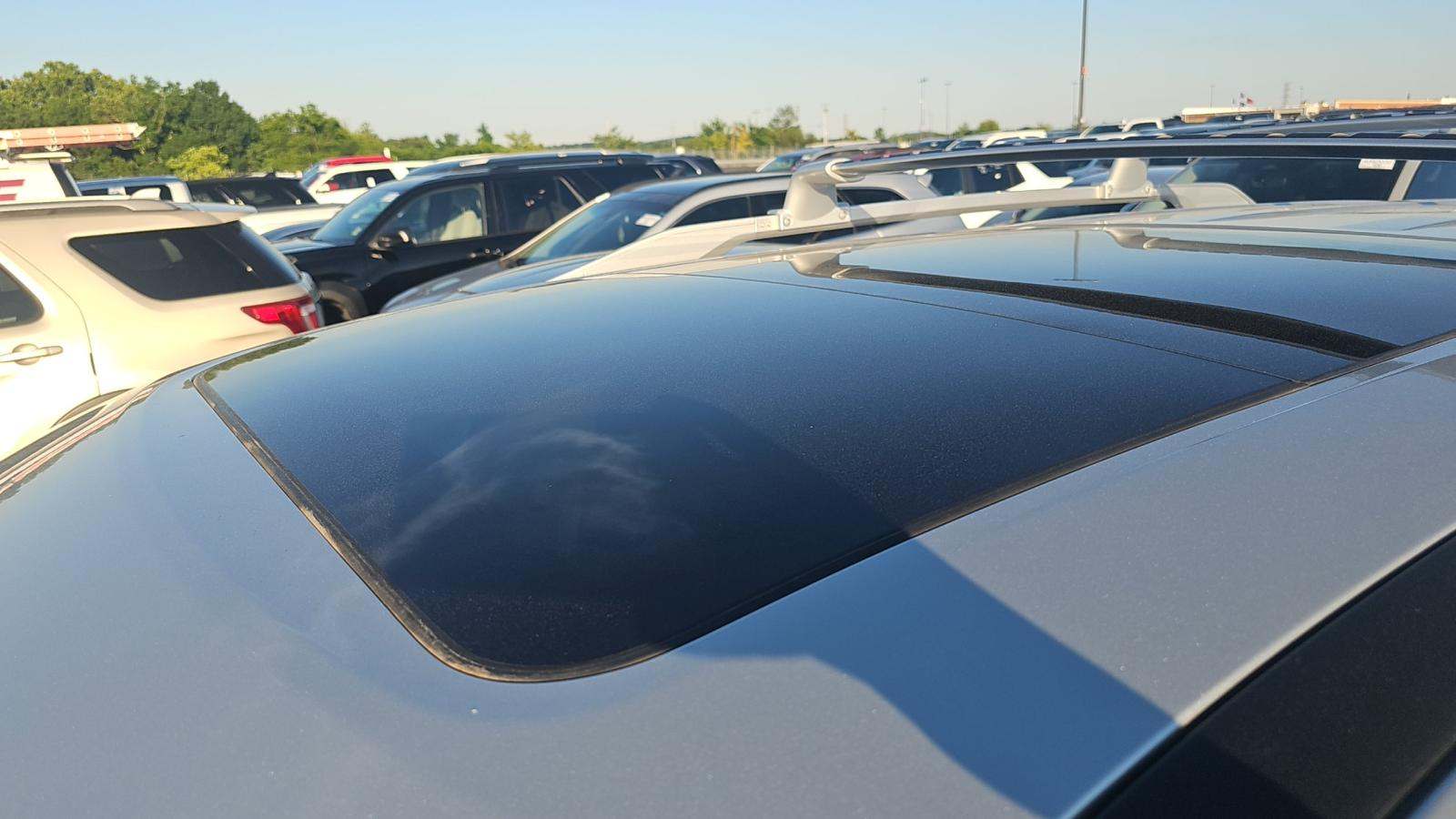 2025 Nissan Pathfinder Platinum FWD