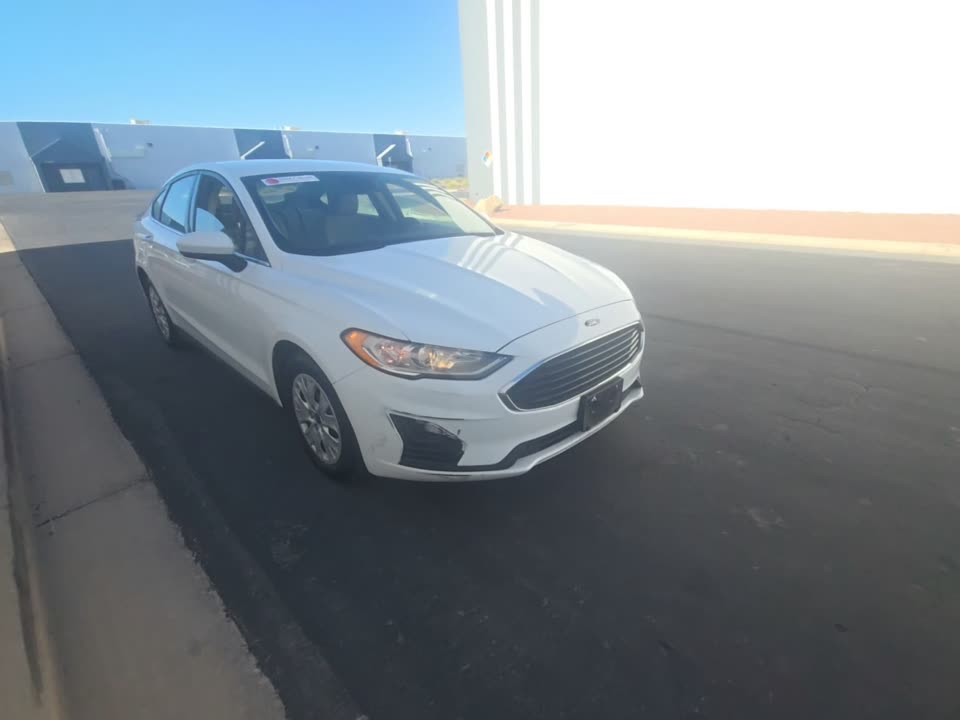 FORD FUSION - 4