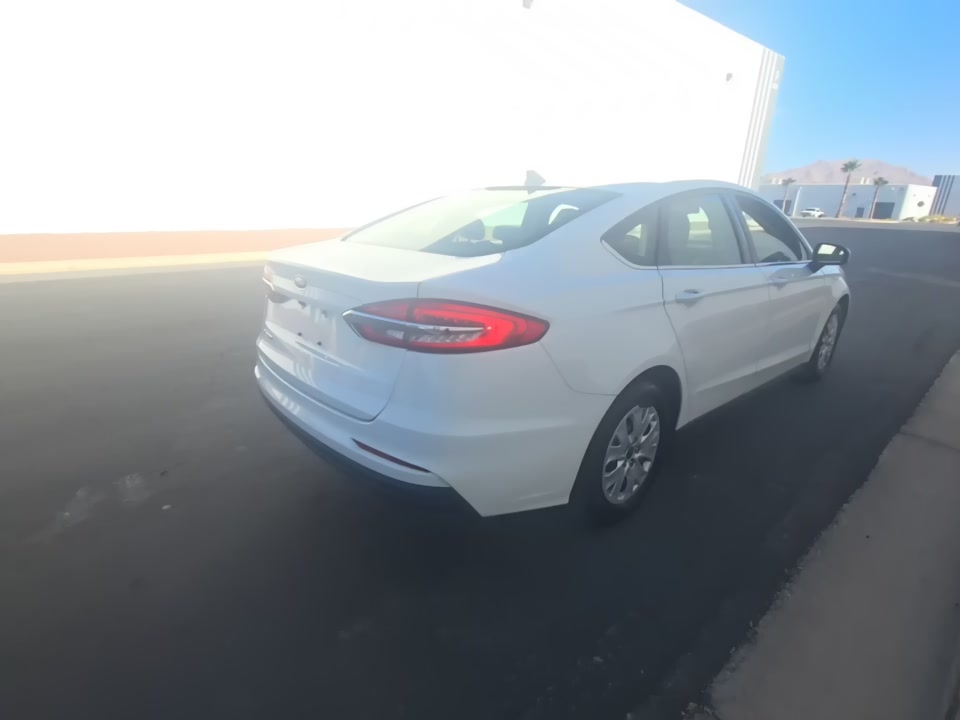 FORD FUSION - 5