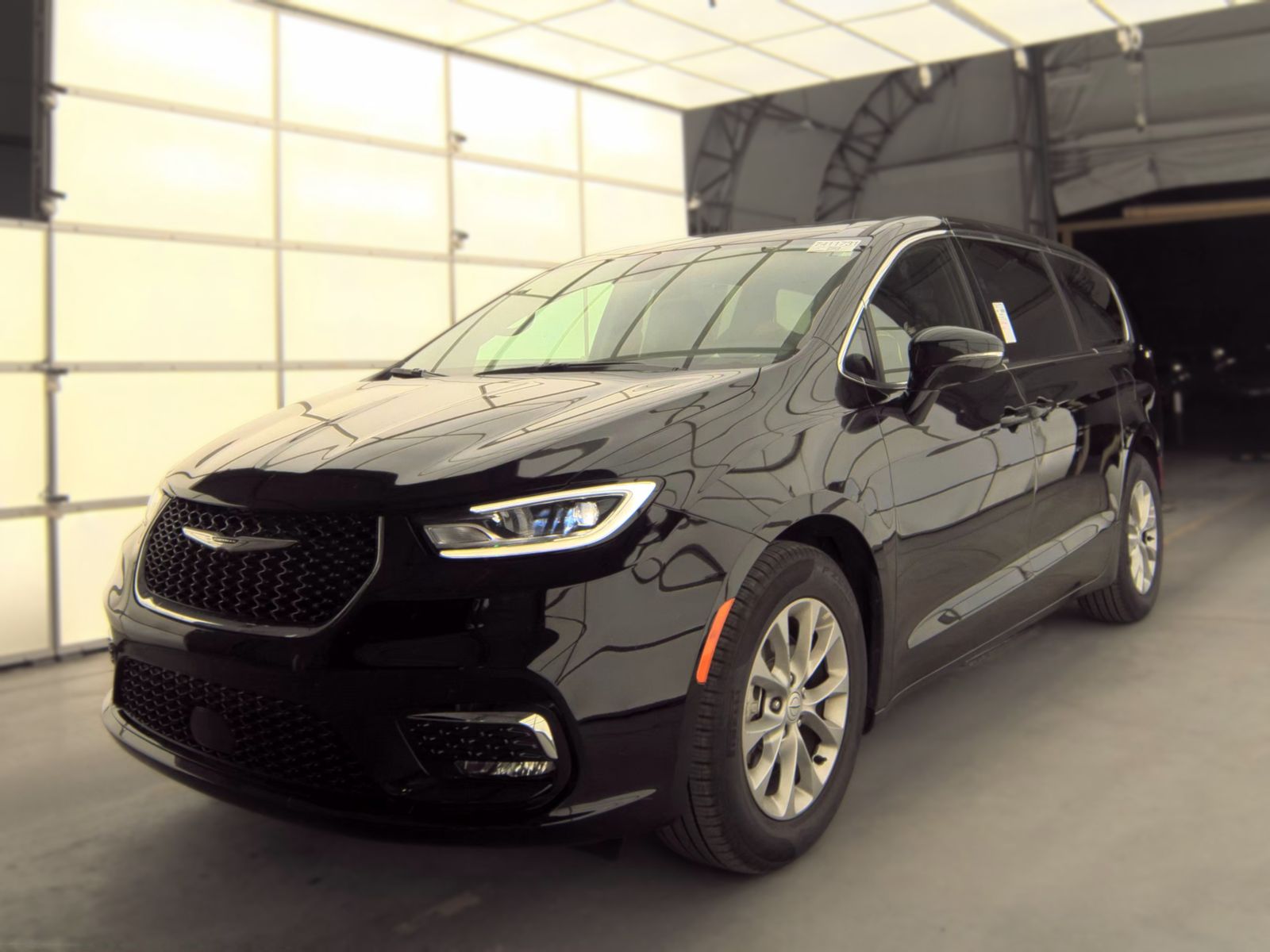 2026 Chrysler Pacifica Limited FWD
