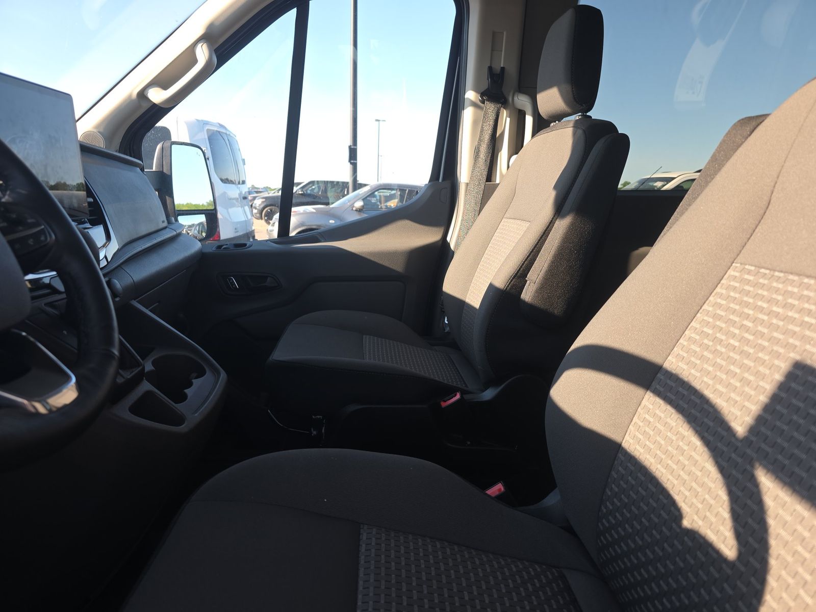 FORD TRANSIT 350 - 8