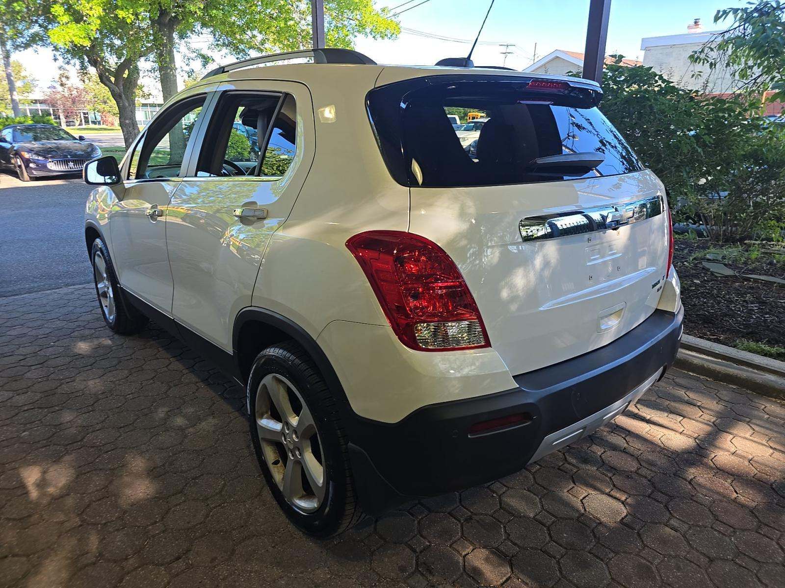 CHEVROLET TRAX - 4