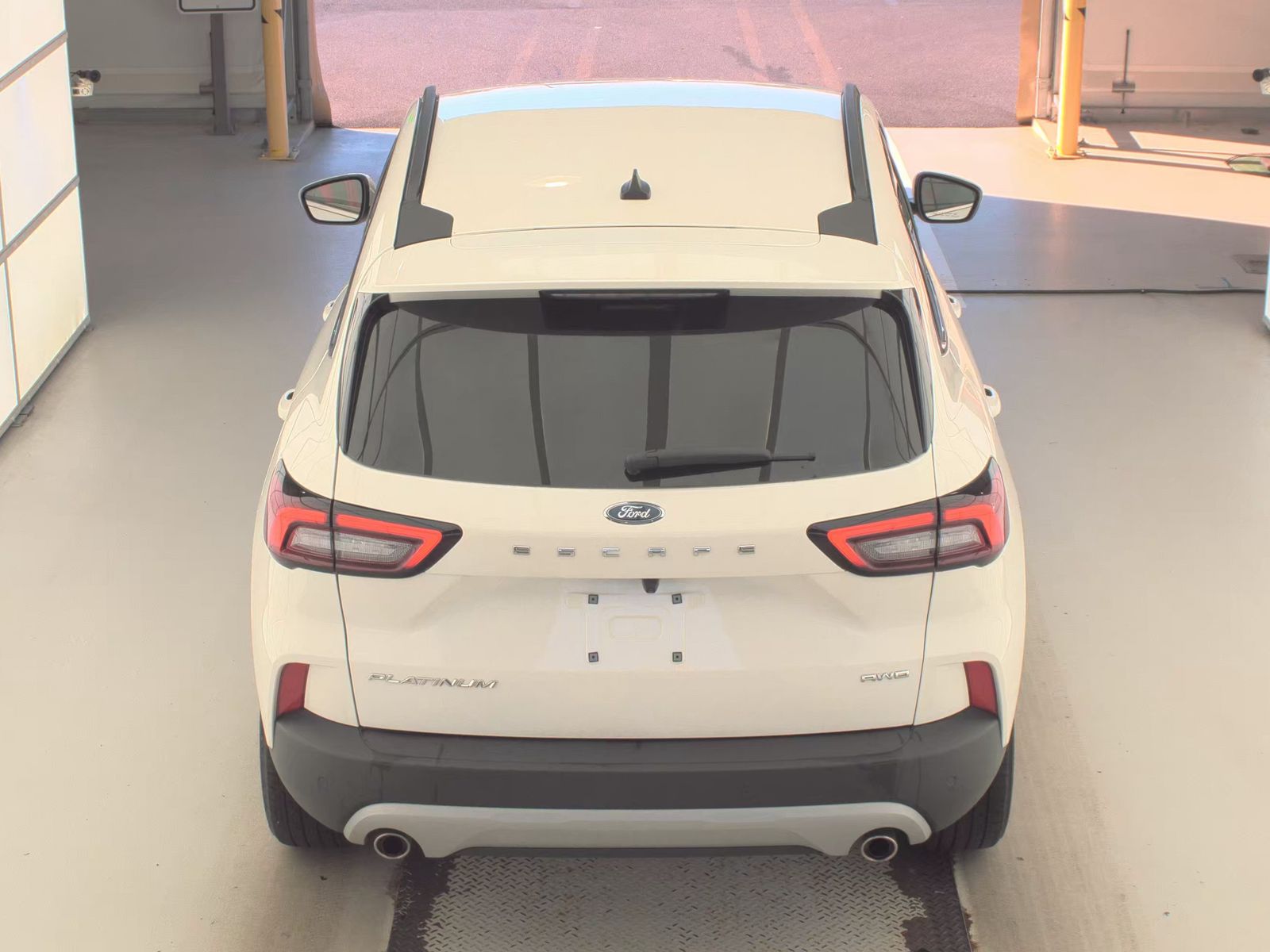 FORD ESCAPE - 7