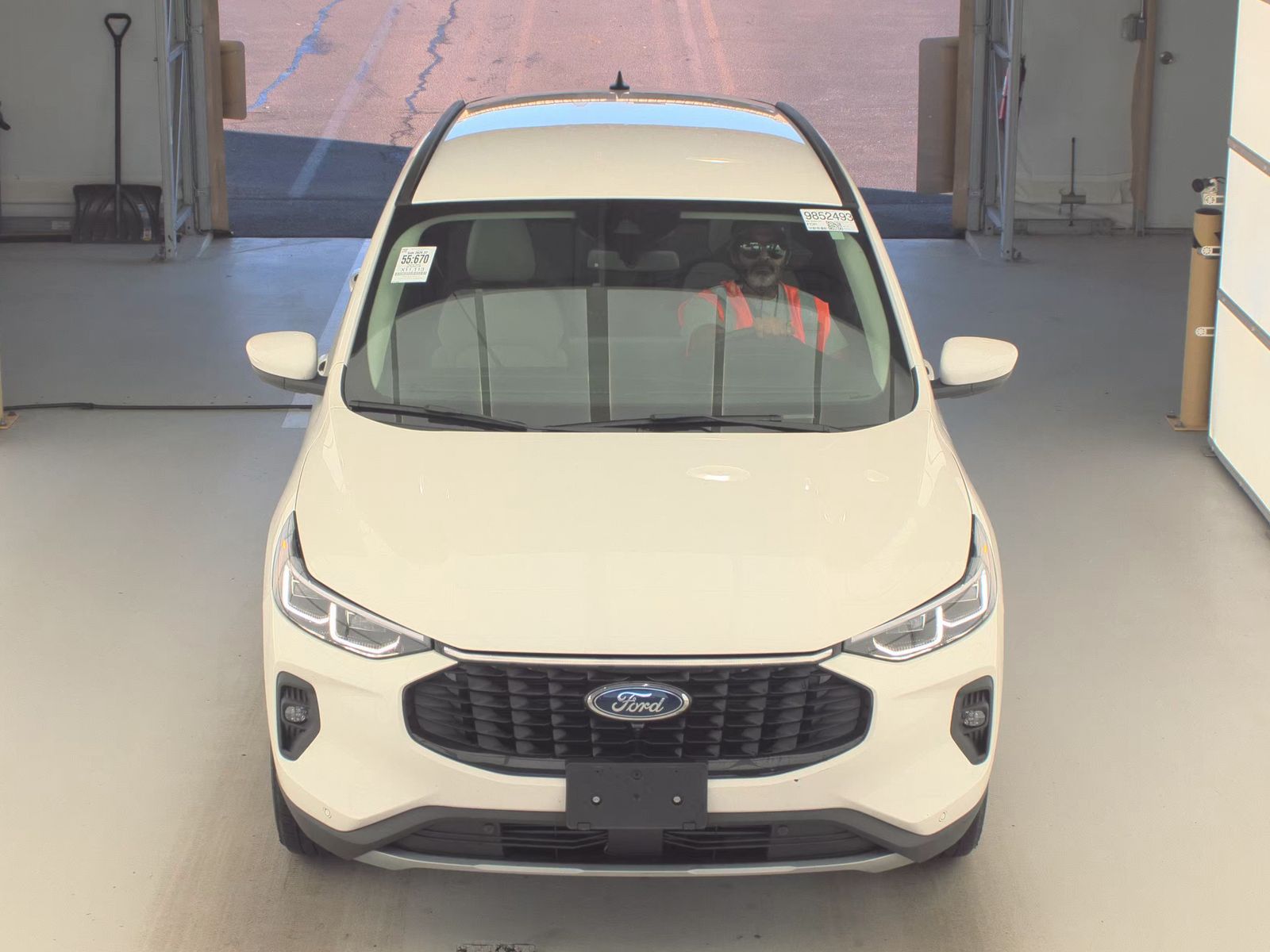 FORD ESCAPE - 3